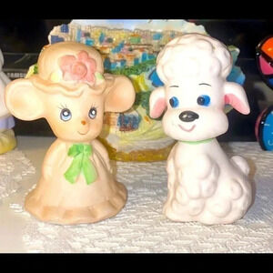 Vintage porcelain salt  and pepper shakers, hand painted, kitchen decor